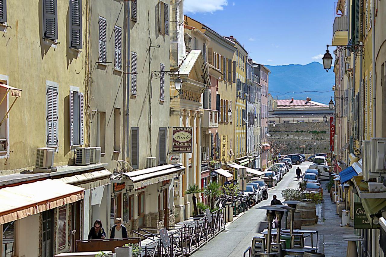 Superb Flat In The Heart Of The Historic Centre Of Ajaccio - Welkeysアパートメント エクステリア 写真